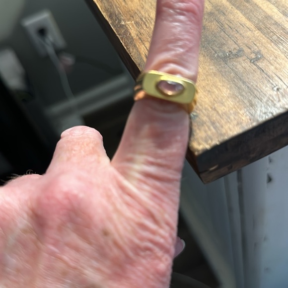 Madewell Ring with purple amethyst stone - Picture 3 of 3